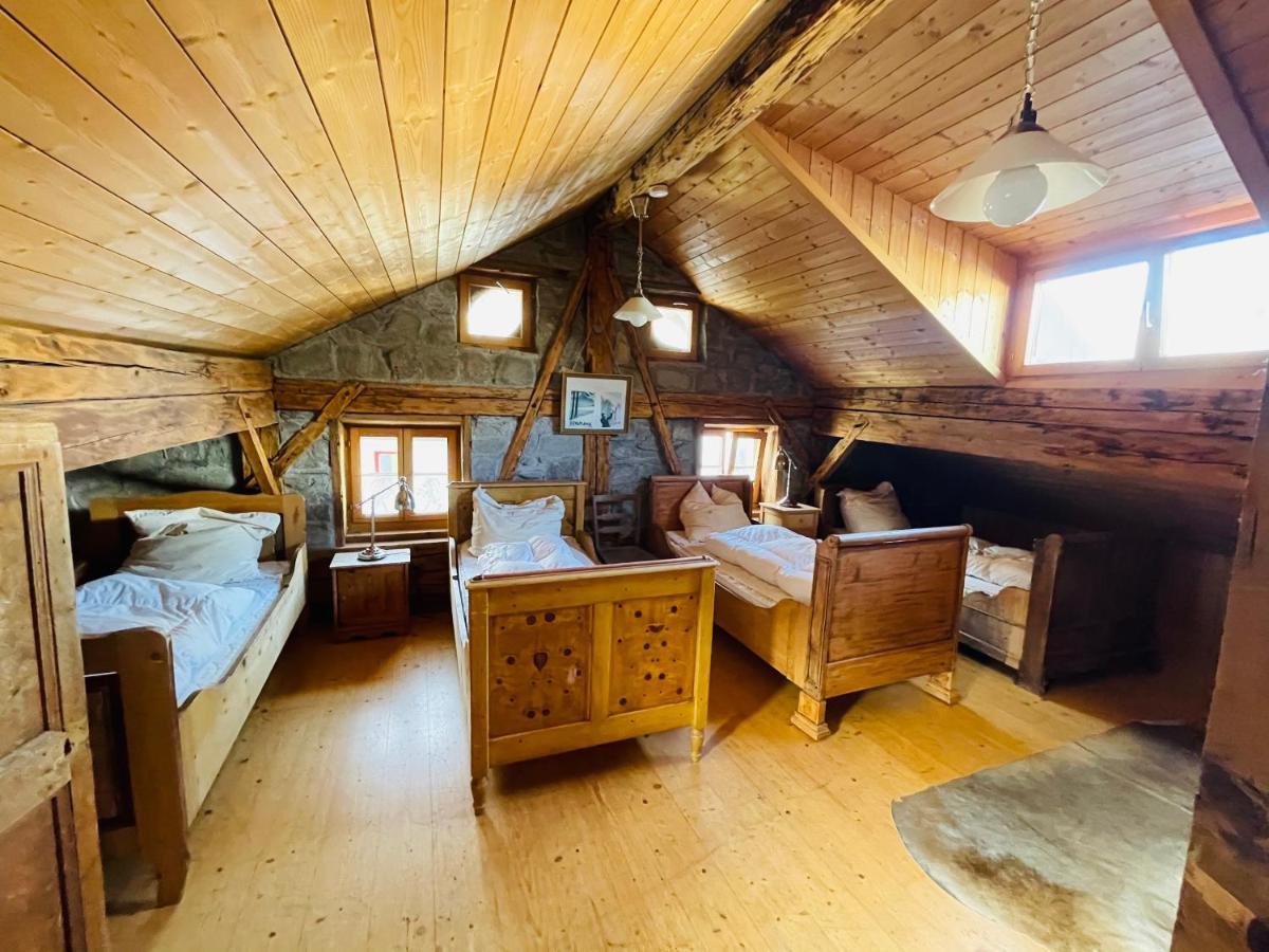 Ferienwohnung Chasa Engadina Sent GR Zimmer foto